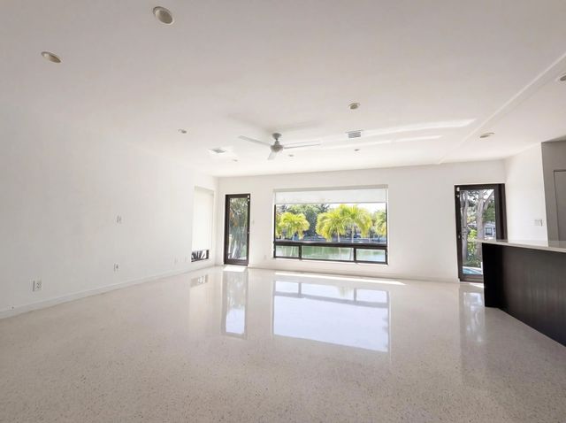 3 of 15 - 1717 Ne 20th Avenue, Fort Lauderdale, FL