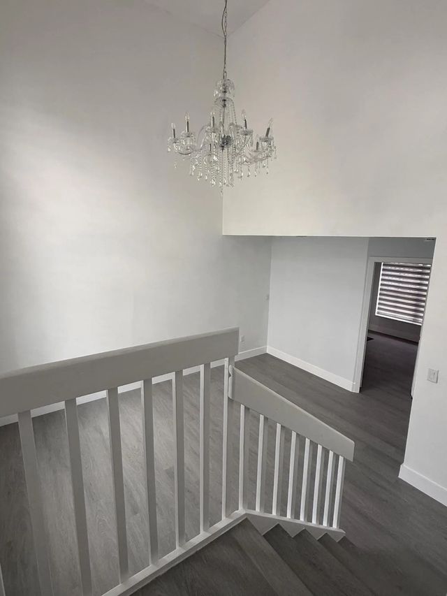 4 of 17 - 4415 Sw 72nd Terrace, Davie, FL