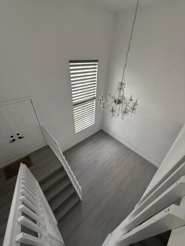 5 of 17 - 4415 Sw 72nd Terrace, Davie, FL