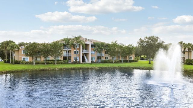 121 Sw Palm Drive #unit 306, Port St. Lucie