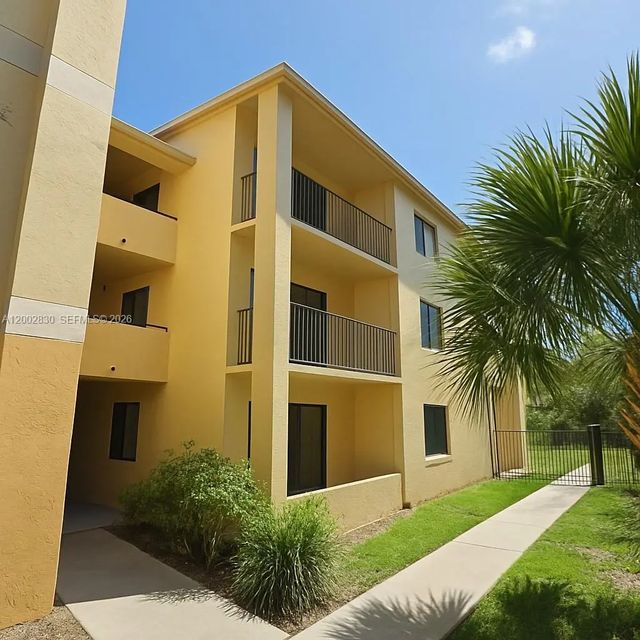 9999 Summerbreeze Drive #216, Sunrise