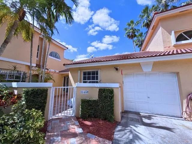 4 of 24 - 11459 Lakeview Drive #7a, Coral Springs, FL