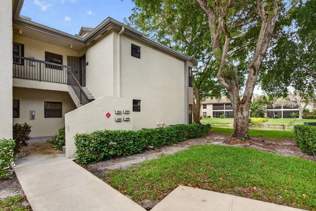 4500 Carambola Circle S #27305, Coconut Creek