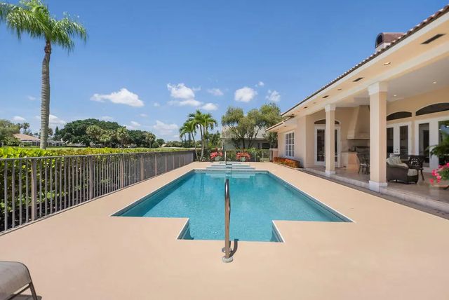 4 of 77 - 83 Sandbourne Lane, Palm Beach Gardens, FL