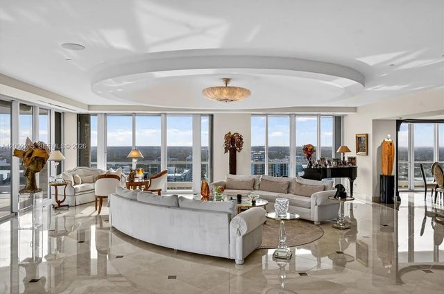 5 of 57 - 7000 Island Boulevard #ph-02, Aventura, FL