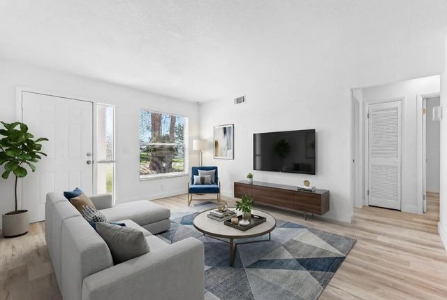 308 Stillwater Drive, Jupiter