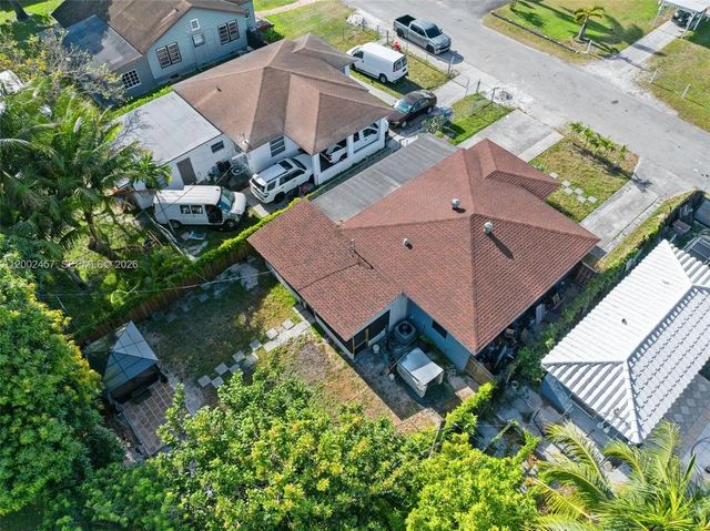 4 of 39 - 2410 Jackson Street, Hollywood, FL