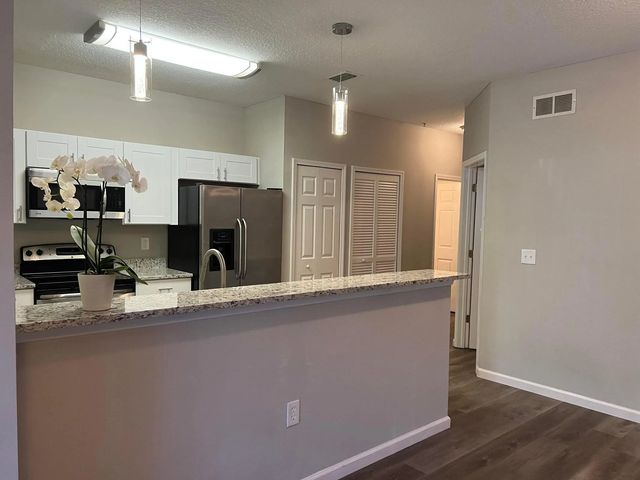 2 of 20 - 4998 Key Lime Drive #105, Jacksonville, FL