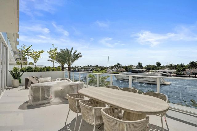 5 of 71 - 407 N Riverside Drive #204, Pompano Beach, FL