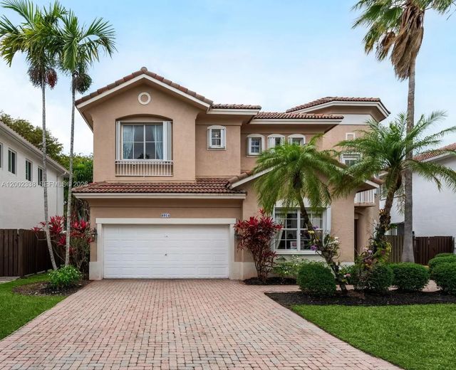 6914 Nw 113th Place, Doral