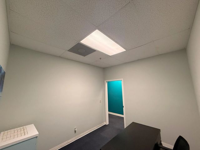 2 of 8 - 6103 Se Federal Highway, Stuart, FL