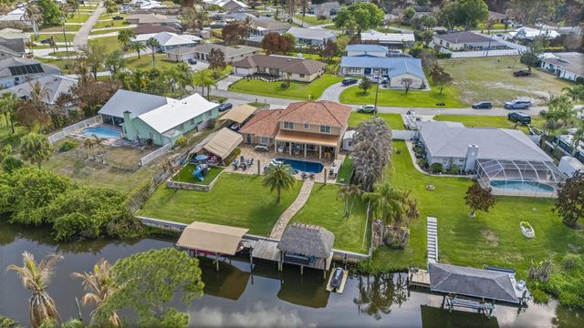 2 of 84 - 121 Ne Naranja Avenue, Port St. Lucie, FL