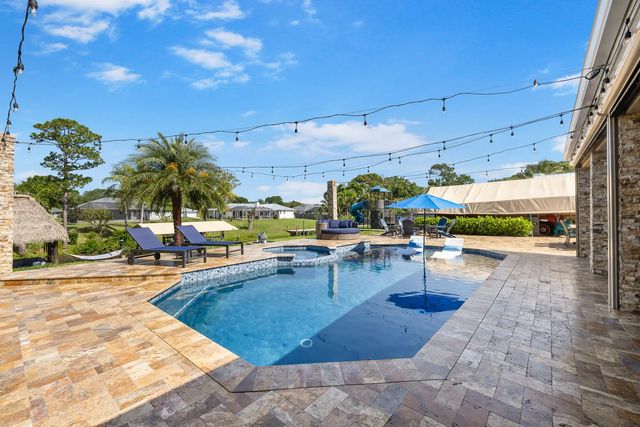 3 of 84 - 121 Ne Naranja Avenue, Port St. Lucie, FL