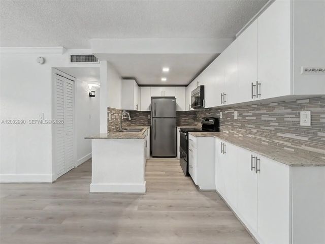 2 of 14 - 606 W 81st Street #120, Hialeah, FL