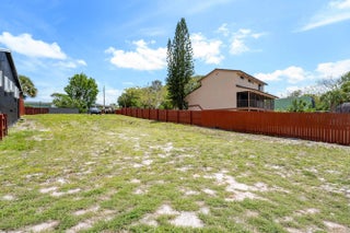 Photo of Listing #B26016834