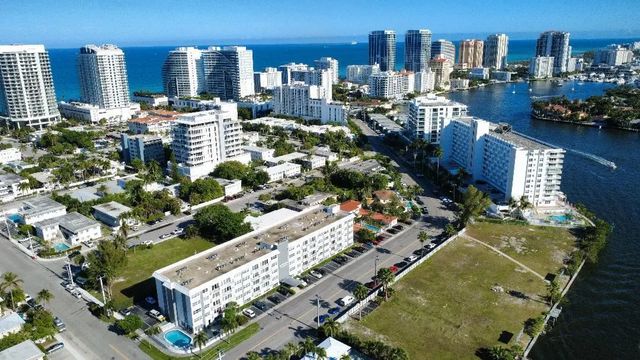 5 of 39 - 550 Bayshore Drive #104, Fort Lauderdale, FL