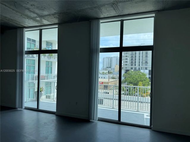 2100 Van Buren Street #412, Hollywood