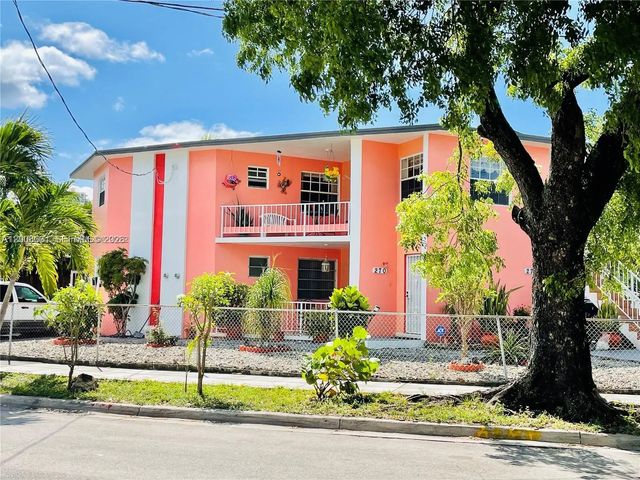 270 Nw 34th Terrace, Miami