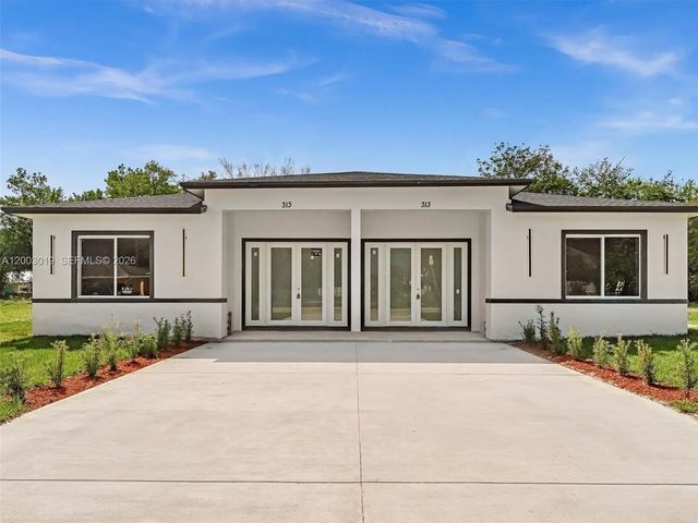 313 S 13th Street, Fort Pierce