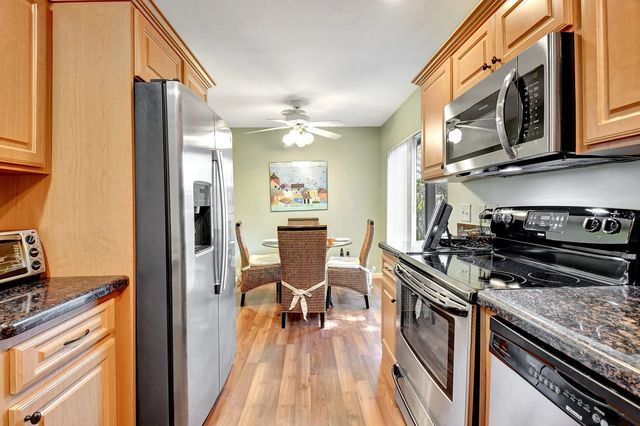 5 of 71 - 15 Stratford  Drive #a, Boynton Beach, FL