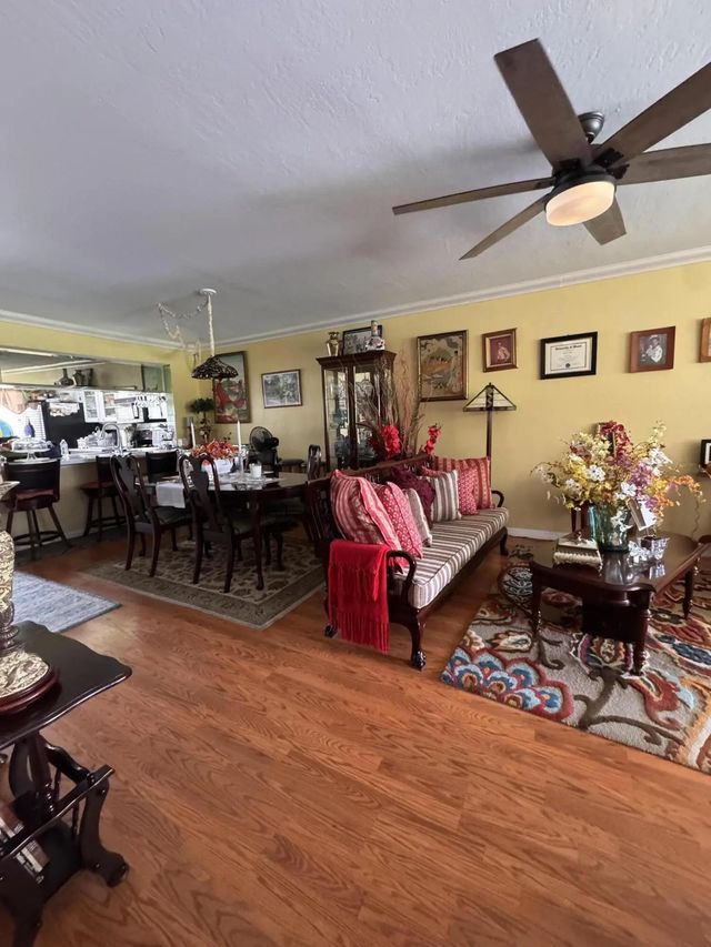 4 of 11 - 1406 Palm Beach Trace Drive, Royal Palm Beach, FL