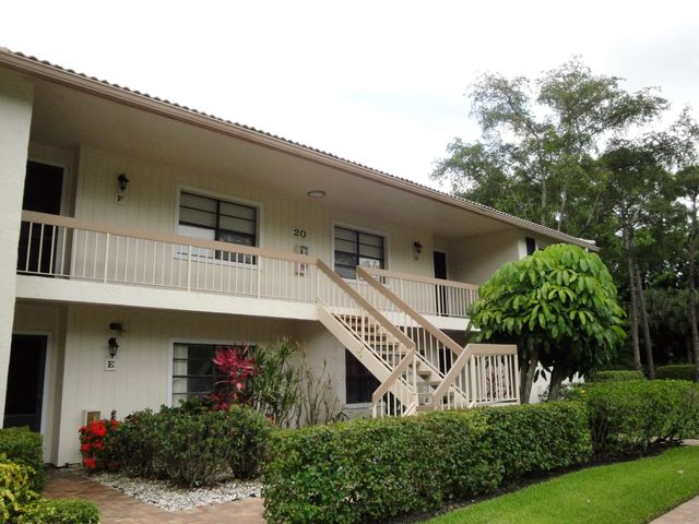 20 Westgate Lane #f, Boynton Beach