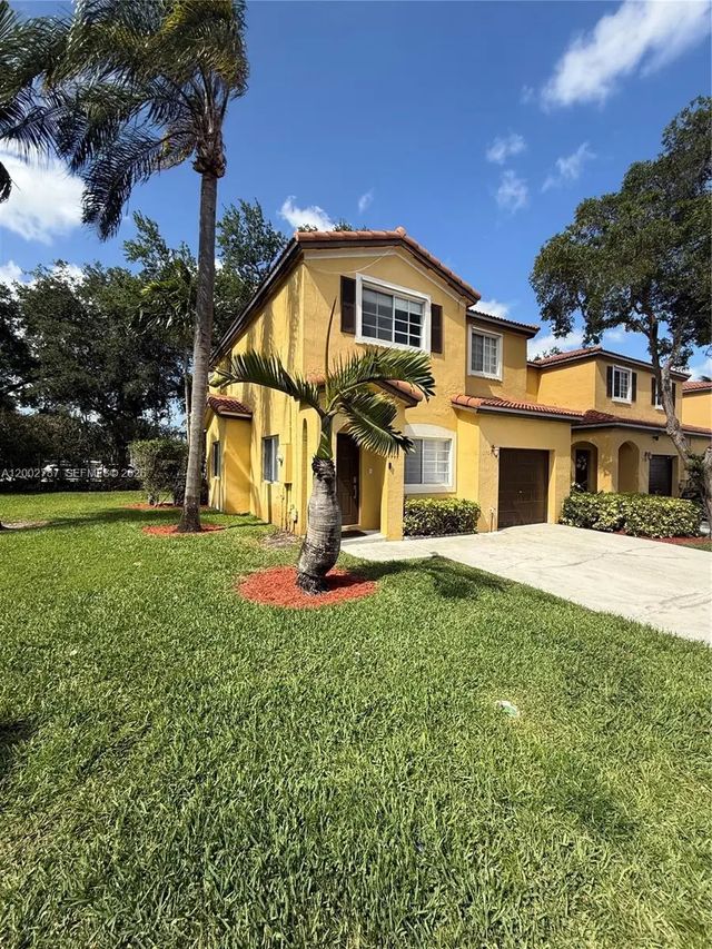 2 of 48 - 1704 Sw 101st Terrace, Miramar, FL