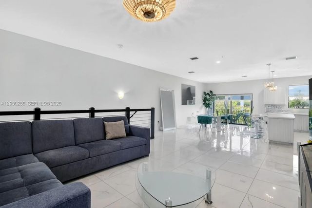 4 of 58 - 10467 Nw 82nd Street #11, Doral, FL