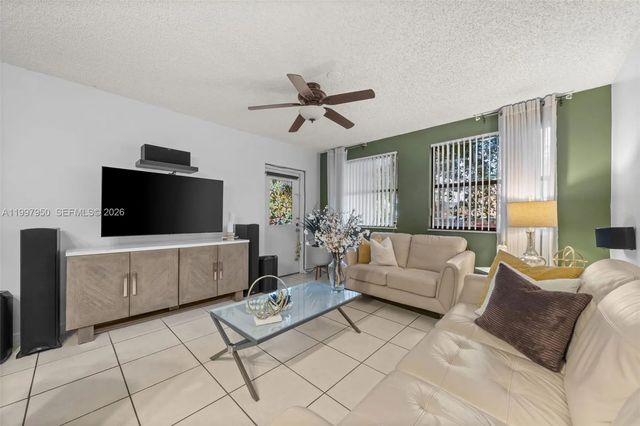4 of 27 - 8120 Geneva Court #148, Doral, FL