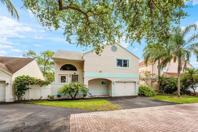 2 of 34 - 331 Nw 101st Terrace, Pembroke Pines, FL
