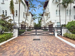 Photo of Listing #B26017363