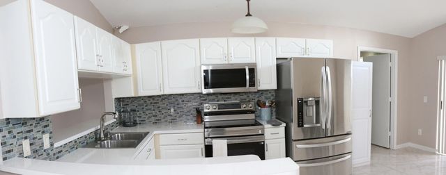 5 of 42 - 1160 Nw Lombardy Drive, Port St. Lucie, FL