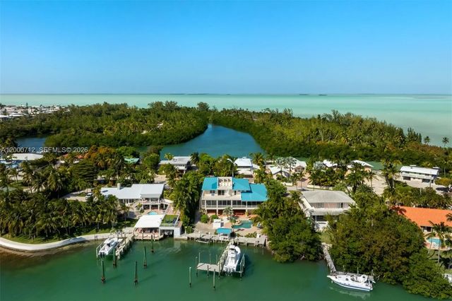 2 of 65 - 137 Sapodilla Drive, Islamorada, FL