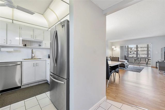 4 of 18 - 7847 Golf Circle Drive #211, Margate, FL