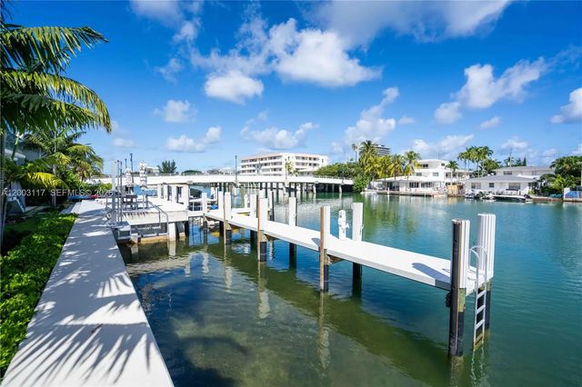 5 of 13 - 8425 Crespi Boulevard, Miami Beach, FL