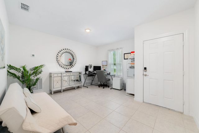 3 of 34 - 3020 Sw Ann Arbor Road, Port St. Lucie, FL