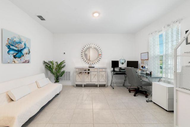 4 of 34 - 3020 Sw Ann Arbor Road, Port St. Lucie, FL