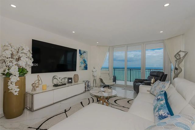 3 of 36 - 17375 Collins Avenue #1601, Sunny Isles Beach, FL
