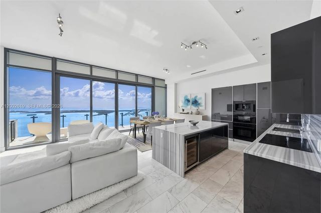 3 of 27 - 1451 Brickell Avenue #5101, Miami, FL