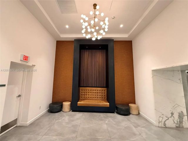 5 of 37 - 350 S Miami Avenue #1601, Miami, FL