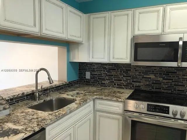 5200 Nw 31st Avenue #155, Fort Lauderdale