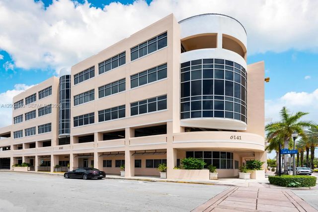 6141 Sunset Drive #110, South Miami