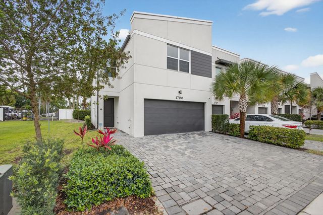 2 of 46 - 1700 Lindley Street, Mangonia Park, FL