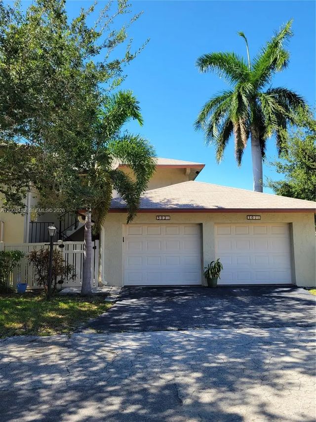 1821 Ne 40th Court #302, Pompano Beach