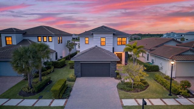 537 Se Fascino Circle, Port St. Lucie