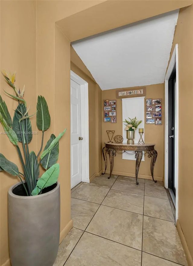 4 of 40 - 2630 Everglades Drive, Miramar, FL