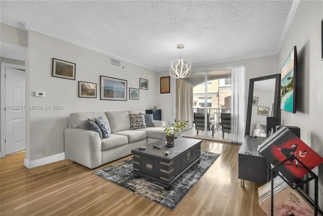 4 of 41 - 17125 N Bay Road #3204, Sunny Isles Beach, FL