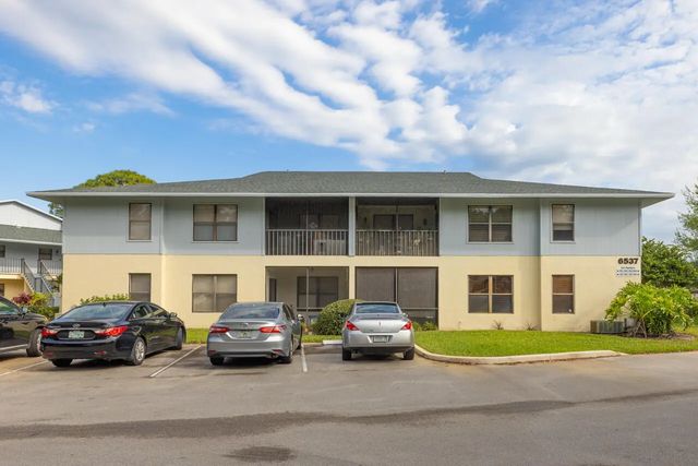 3 of 22 - 6537 Se Federal Highway #101, Stuart, FL