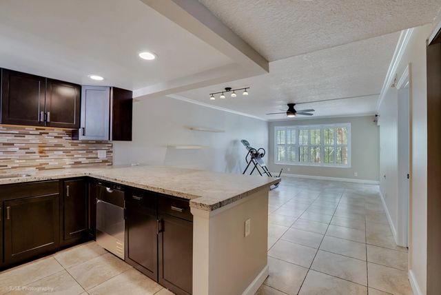 3 of 21 - 2314 S Cypress Bend Drive #unit 313, Pompano Beach, FL