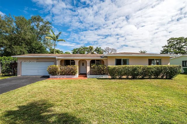 8355 Sw 131st Street, Pinecrest
